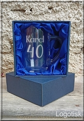 Pískovaný pivní půllitr k narozeninám